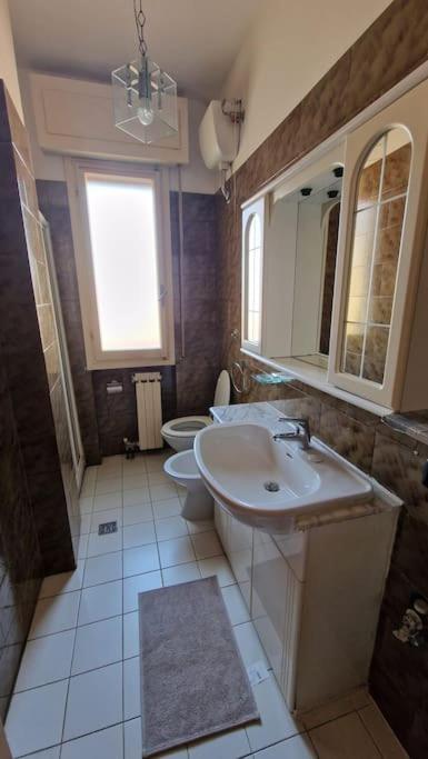 Montecatini Cozy Flat Apartment ภายนอก รูปภาพ